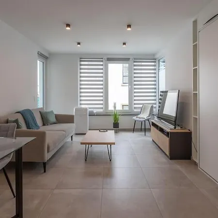 Superbe Avec Parking *