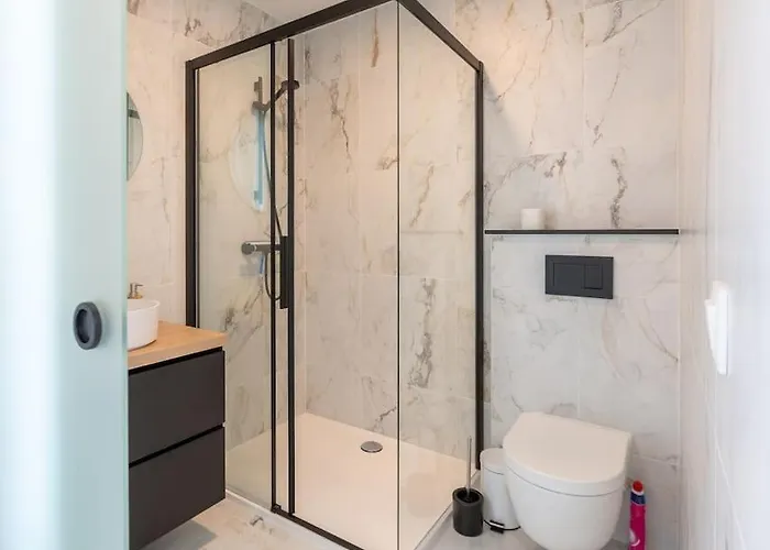 Superbe Avec Parking Appartement *